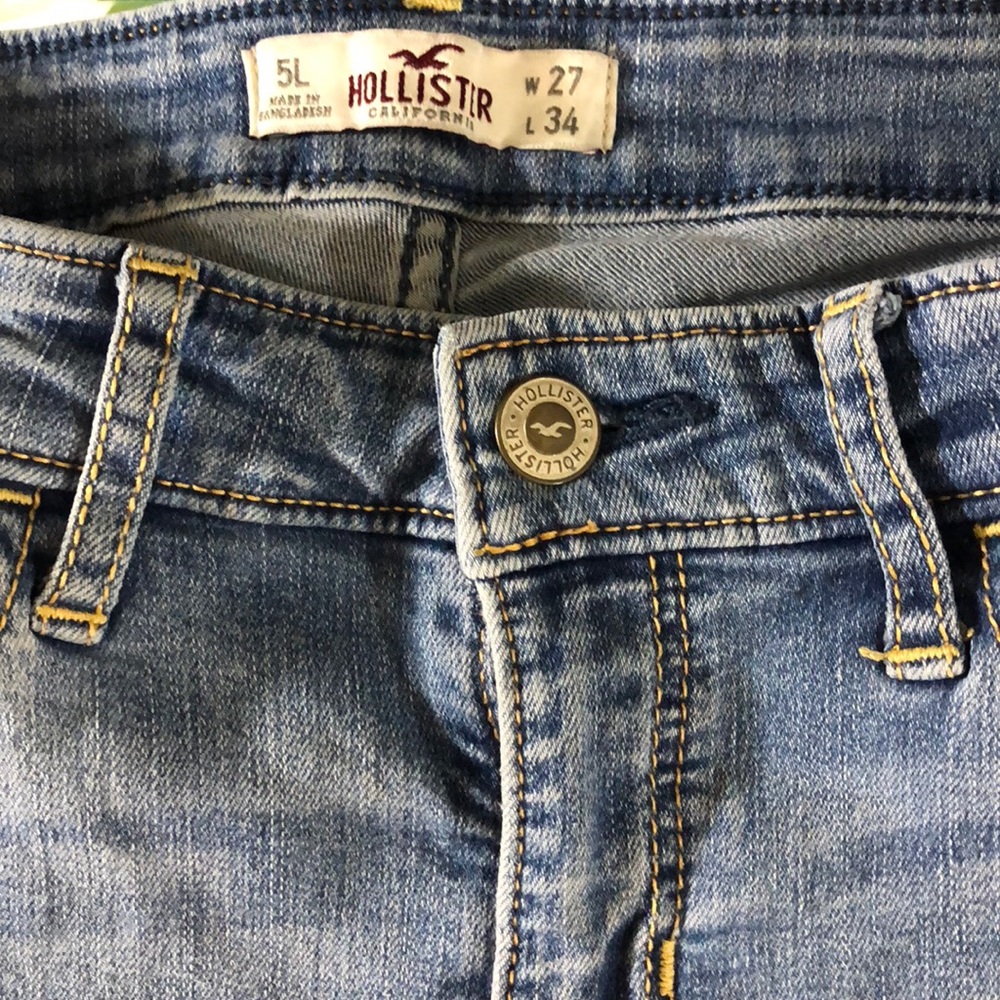 Perfect Hollister jeans!